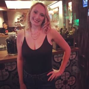 Meet your Posher, Stacy